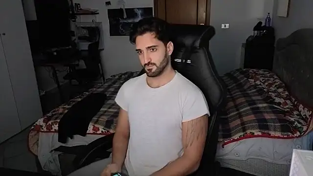 Al3xox02 live sex cam