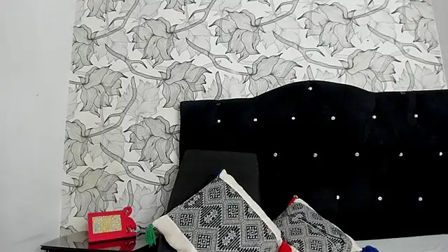 Keira_Lennox's cam snapshot