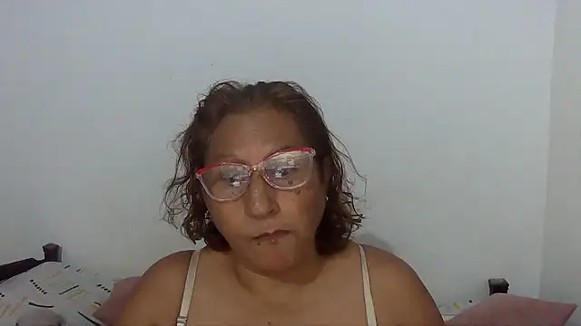 charrysexy1's cam snapshot