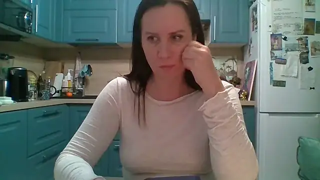 ALICAINWONDERLAND live sex cam