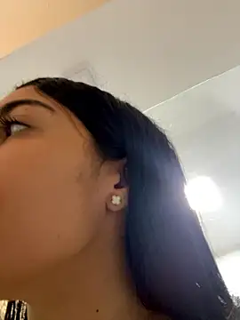 Mia_R0uge's cam snapshot