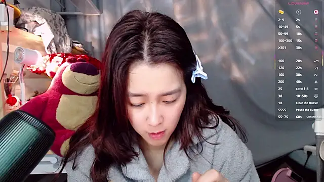 XueLi1902 live sex cam