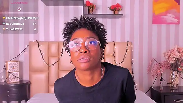 DarkHoneyy live sex cam