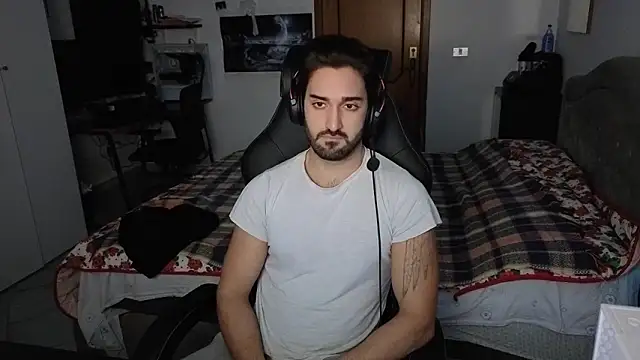 Al3xox02 live sex cam