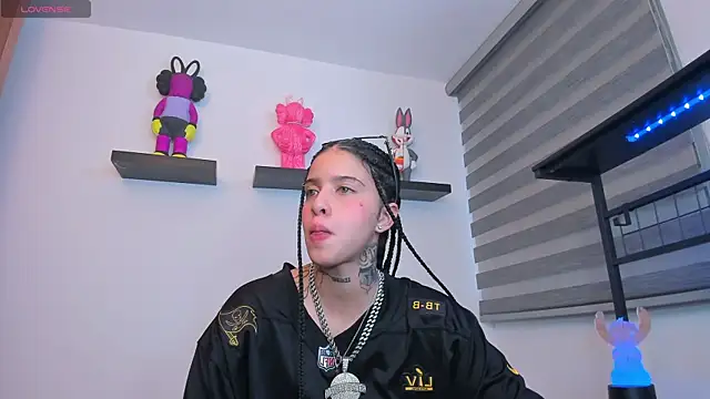 Gangster_Girl live sex cam