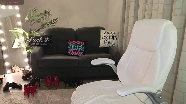 YourMarthaMayer live sex cam