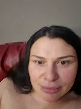 9Alice's cam snapshot