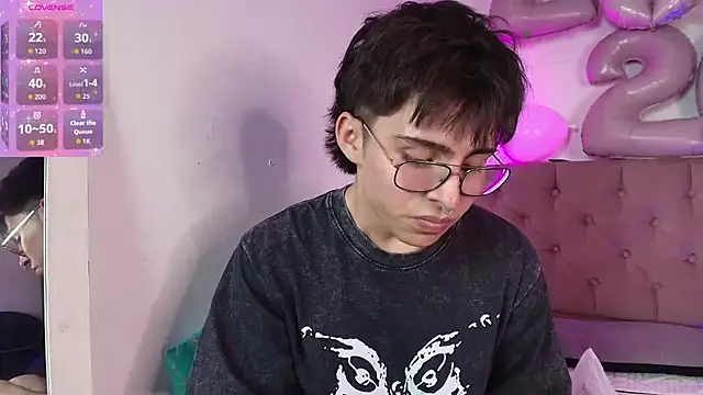 PepperTwink's cam snapshot