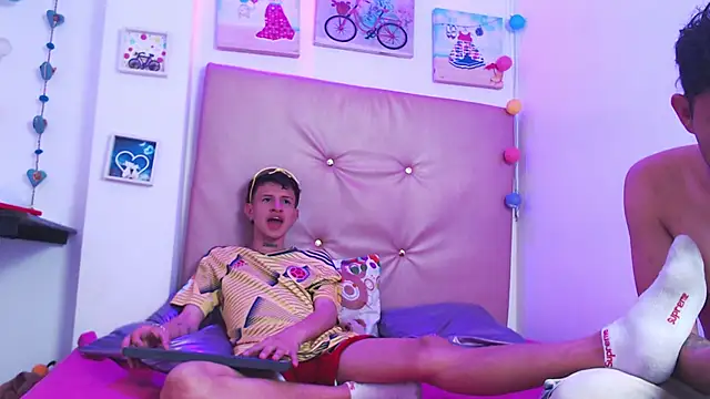 iam__lukas__'s cam snapshot