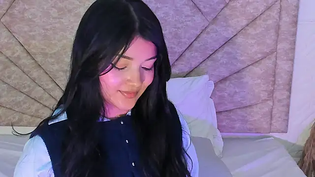 EmmaBlossom's cam snapshot