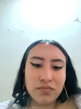 Venuz_Rivers_'s cam snapshot