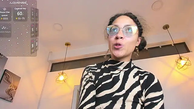 Hanna_Cornee_ live sex cam