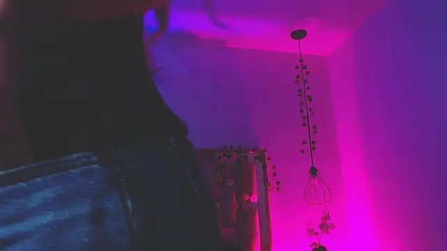 Alice_Sinclair_'s cam snapshot