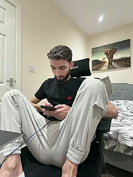 Juliann69Ramiro live sex cam