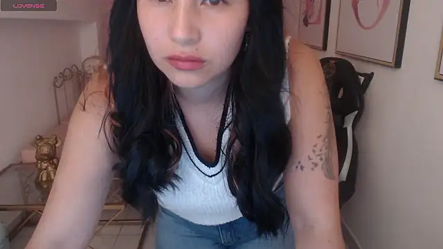 Nina_harpper_ live sex cam