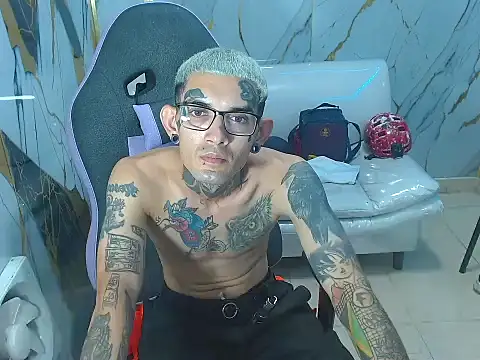 Boy_tatto77's cam snapshot