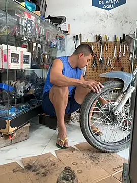 Paul22cm-'s cam snapshot