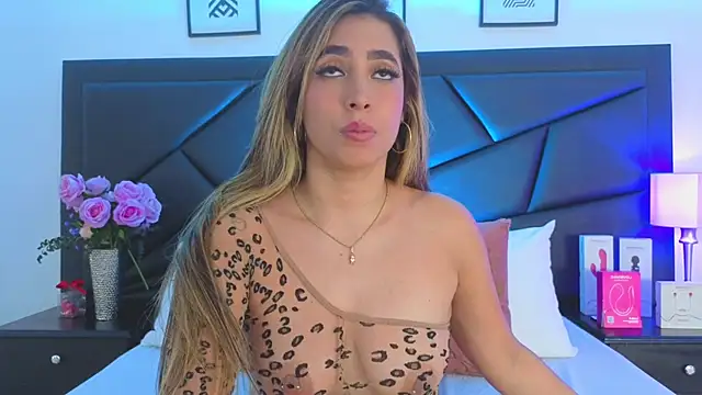 SophieCarther's cam snapshot