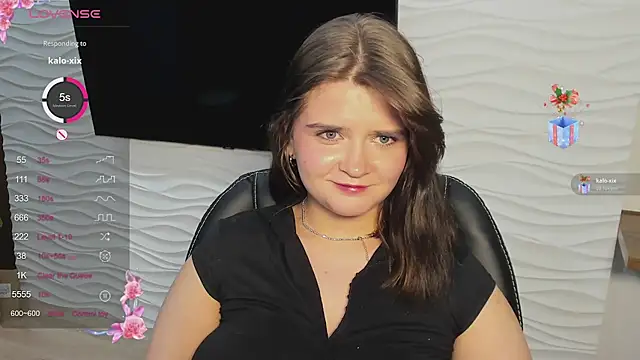 LanaTreades live sex cam