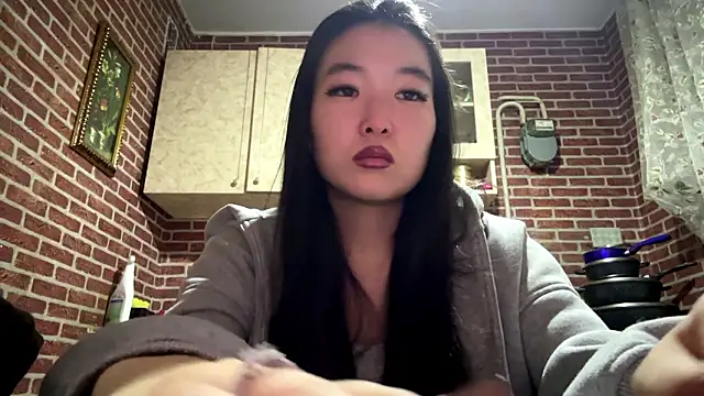 EmmaLeexth live sex cam