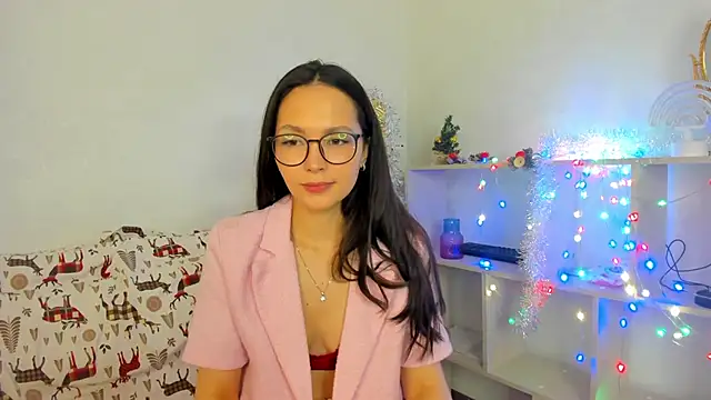 elina_syui's cam snapshot