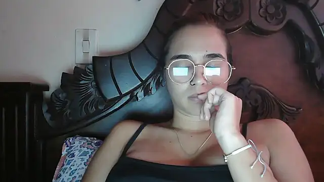 trianabell's cam snapshot