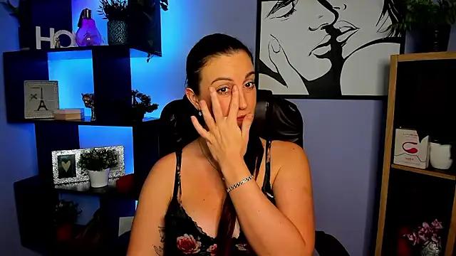 FUN_AMI's cam snapshot