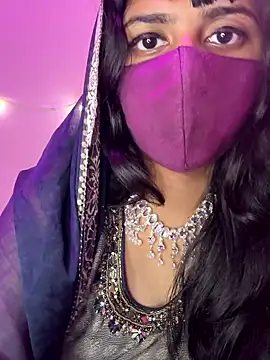 HeartQueen05's cam snapshot