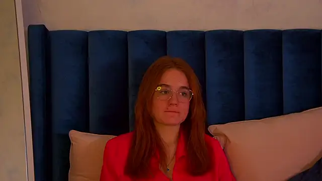 AmyRoy's cam snapshot