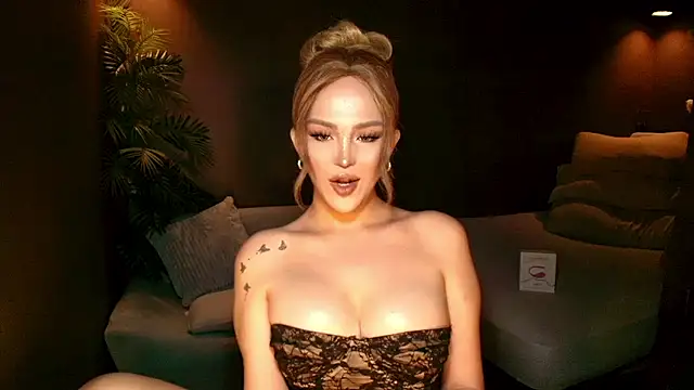 xxMADAMExx live sex cam