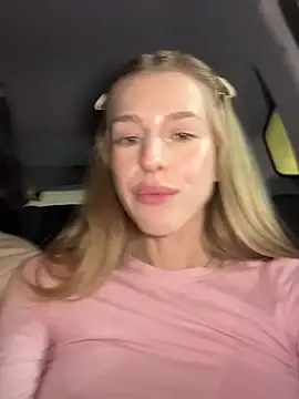 kira_mia's cam snapshot