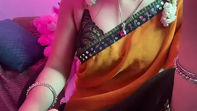 Queen_Angelena live sex cam