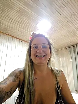 bellafortune69's cam snapshot