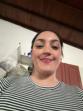 LIAH_IZUMI live sex cam