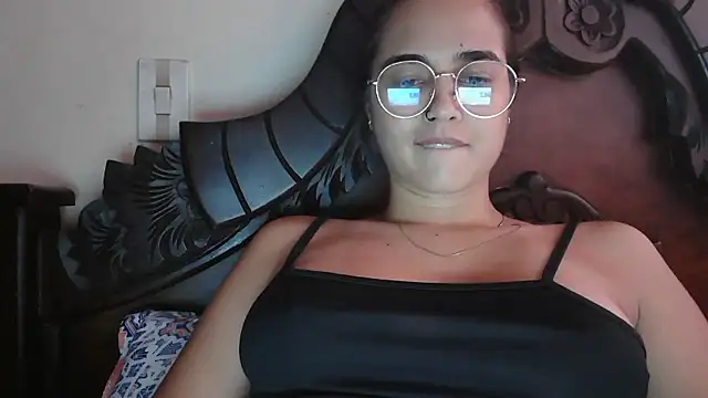 trianabell's cam snapshot