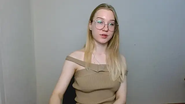 cindi_hot's cam snapshot