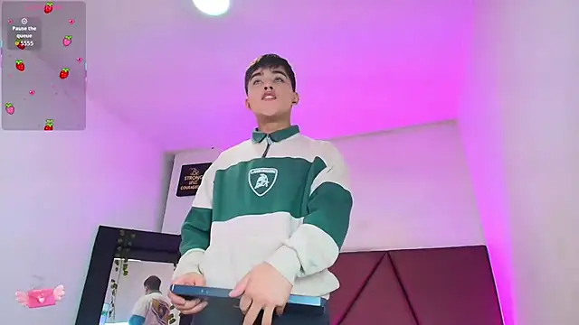 Lucass_love live sex cam