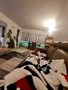 subi4sex's cam snapshot