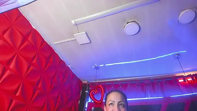 Taylor-hardcore's cam snapshot