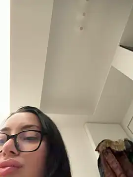 MyaSplash's cam snapshot