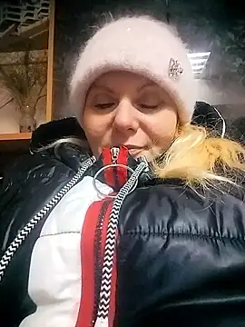 Lana-murr live sex cam