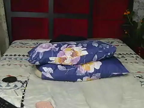 EbonySexySlim's cam snapshot