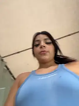 ArieliciousXXX live sex cam