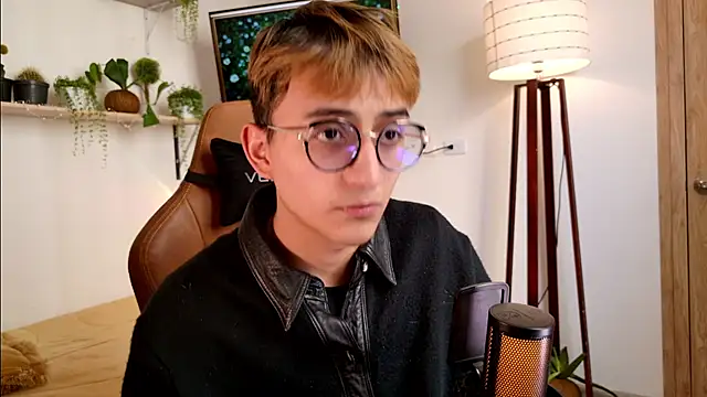 Mr_evan1 live sex cam