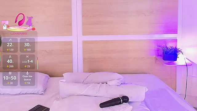 _nickypurple_ live sex cam