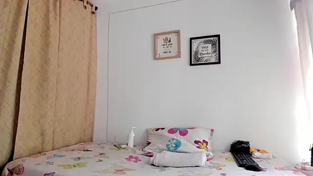 selena_jhonson's cam snapshot