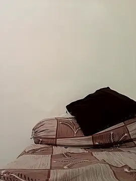 LOVE4GIRL live sex cam