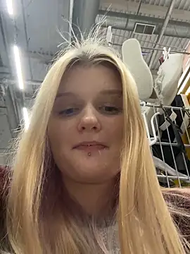 ann_ewu live sex cam