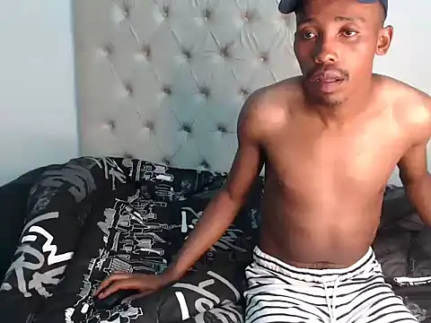 Leo_203 live sex cam