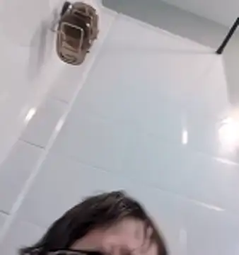 hot_slave2's cam snapshot